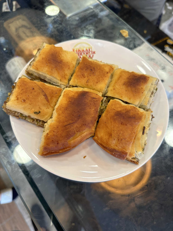 Kıymalı Börek