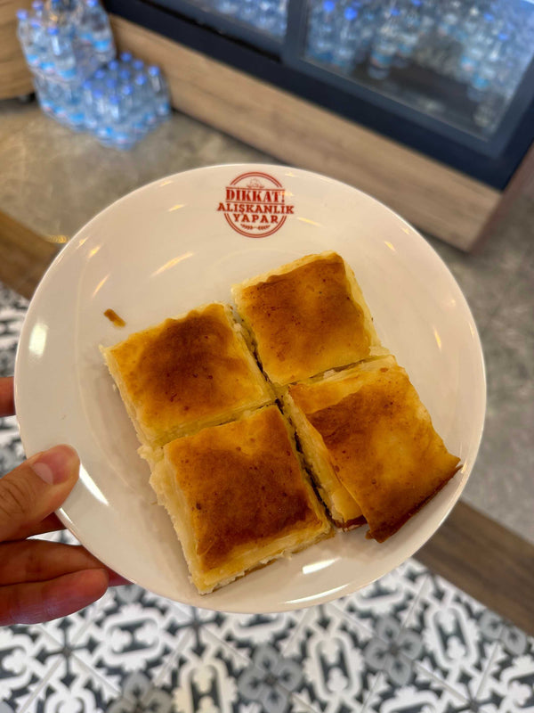 Otlu & Peynirli Börek