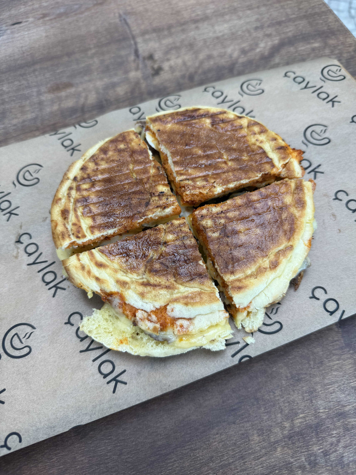 Karaborsa Tost