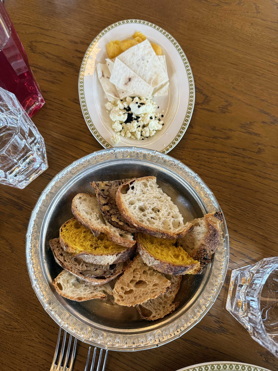Ekmek & Yanık Yağ & Peynir