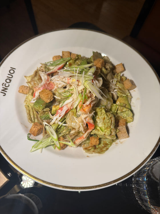 JNcQUOI Salad