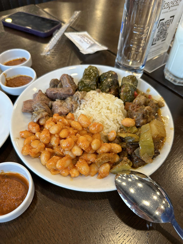 Sarma & Fasulye