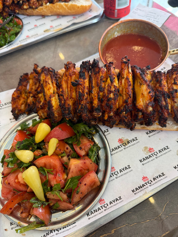 Kanat & Tablacı Salatası