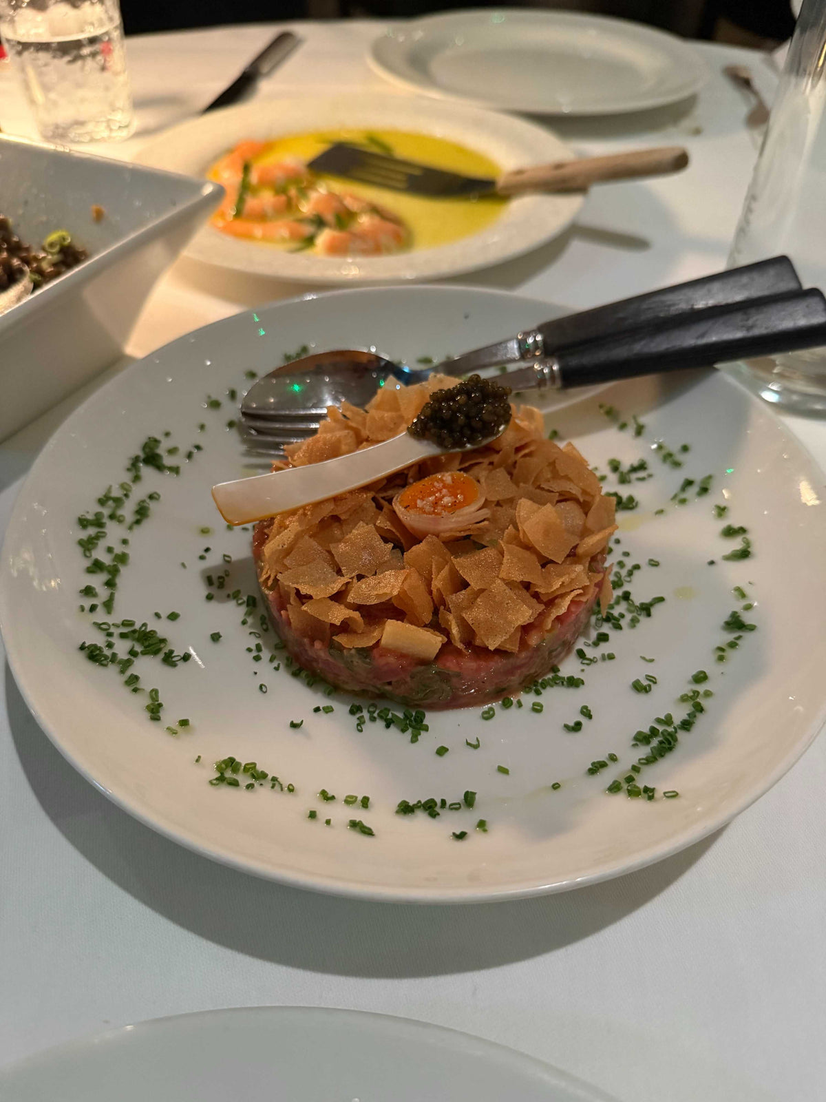 Tartare De Thon Et Caviar