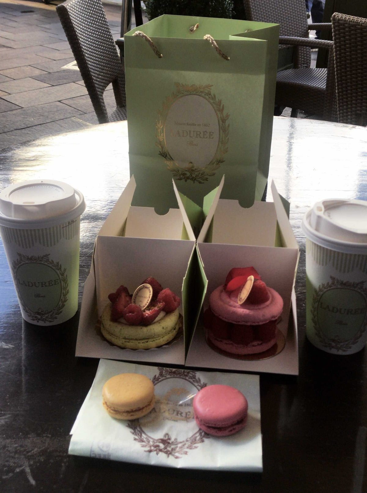 Raspberry Macaron