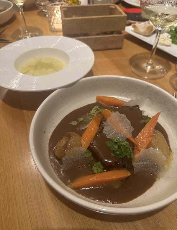 Chuck Confit with Red Wine