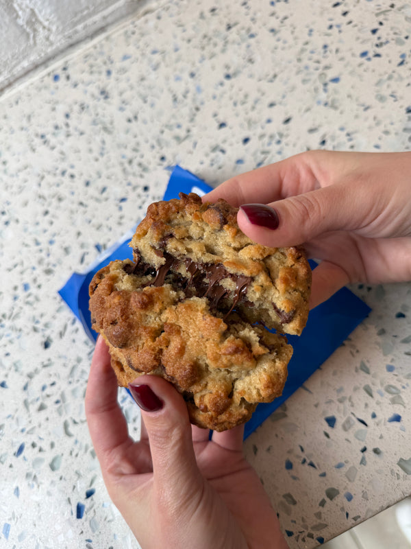 Chocolate Chip Walnut Cookie