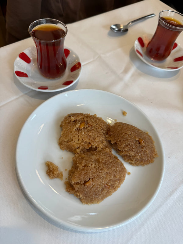 İrmik Helvası