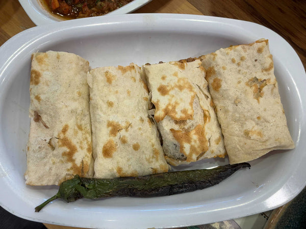 Soslu Kaşarlı Döner Dürüm