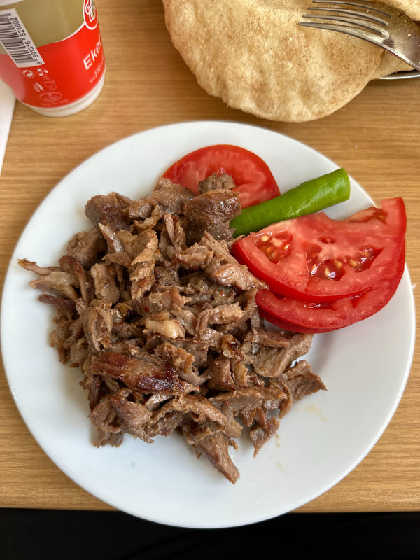 Yaprak Döner
