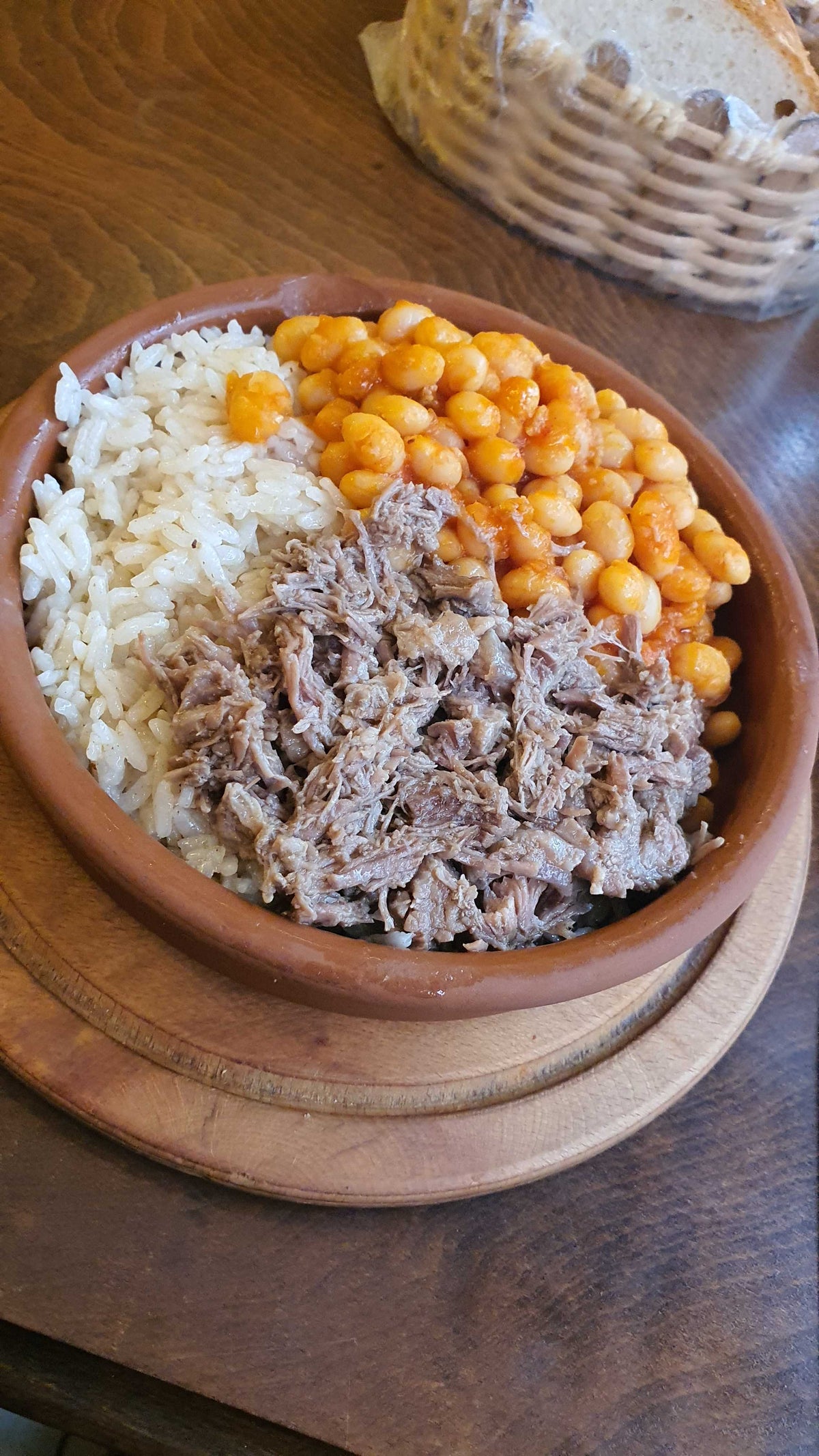 Kavurmalı Kuru Fasulyeli Pilav