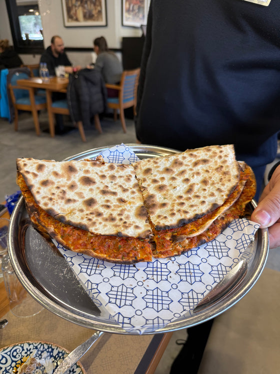 Odun Ateşinde Urfa Lahmacun