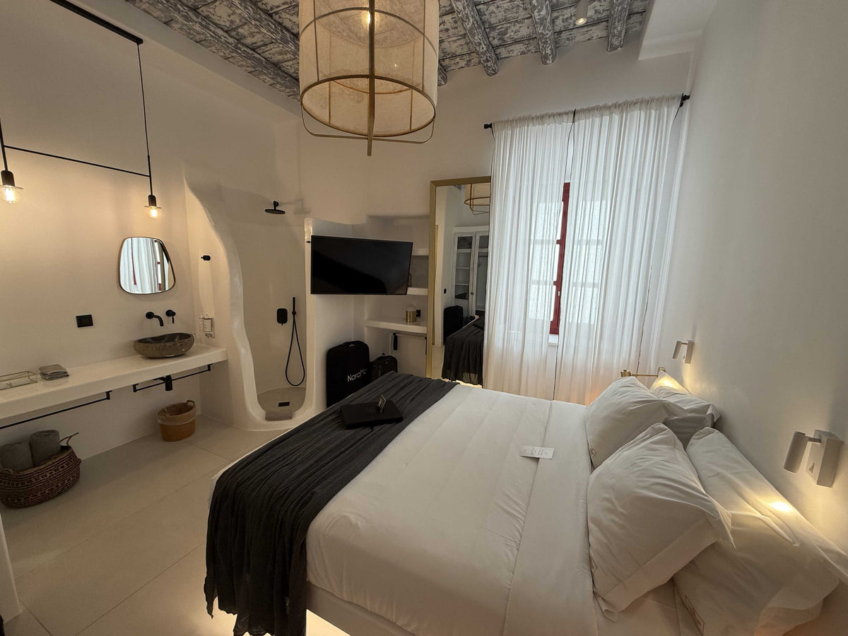 The TownHouse Hotel