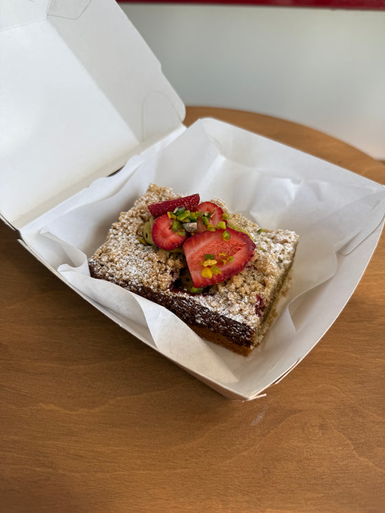 Antep Fıstıklı Crumble Bar