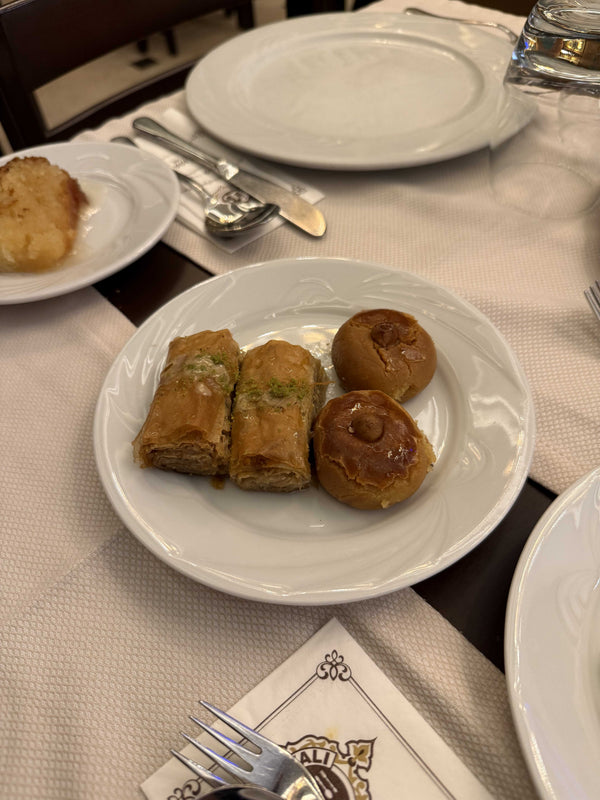 Tahinli Baklava